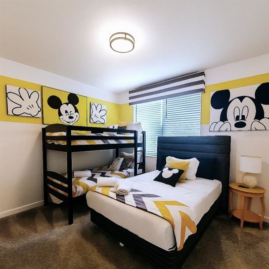 Image No.26-5 Bed Property for sale