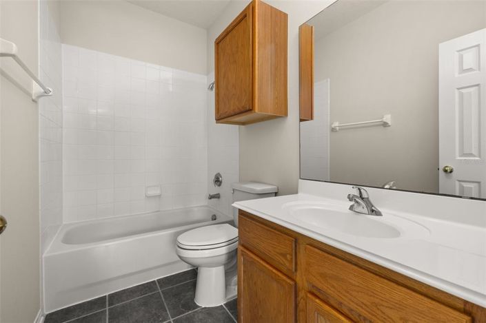 Image No.33-4 Bed Property for sale