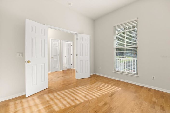 Image No.6-4 Bed Property for sale