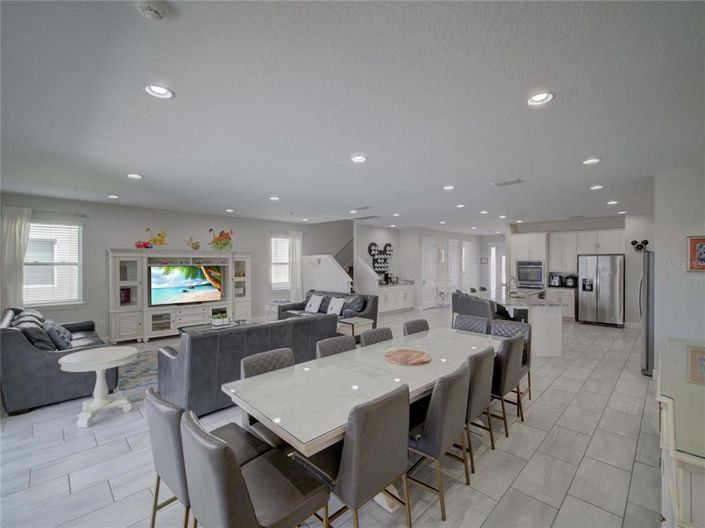 Image No.15-11 Bed Property for sale