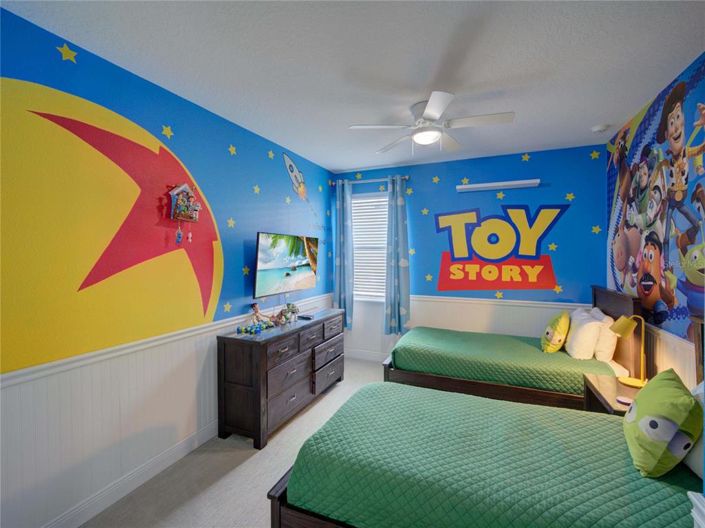 Image No.38-11 Bed Property for sale