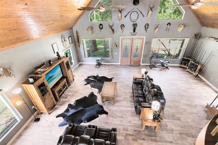 Image No.25-2 Bed Property for sale