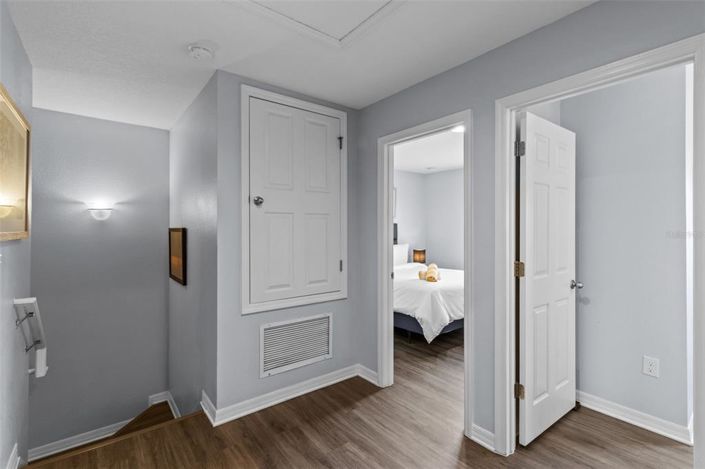 Image No.15-3 Bed Townhouse for sale