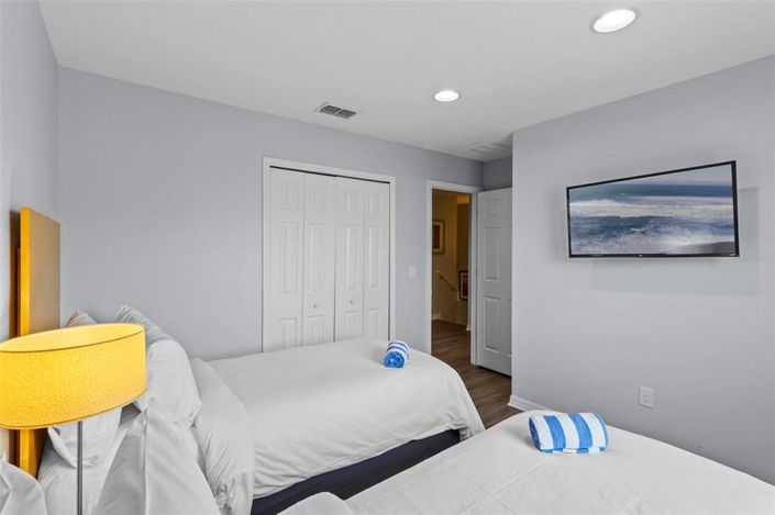 Image No.22-3 Bed Townhouse for sale