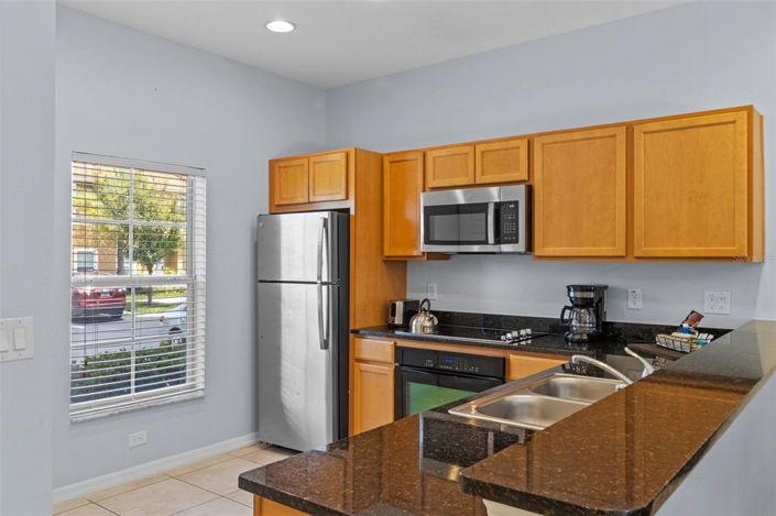 Image No.3-3 Bed Townhouse for sale