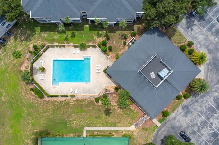 Image No.28-3 Bed Property for sale