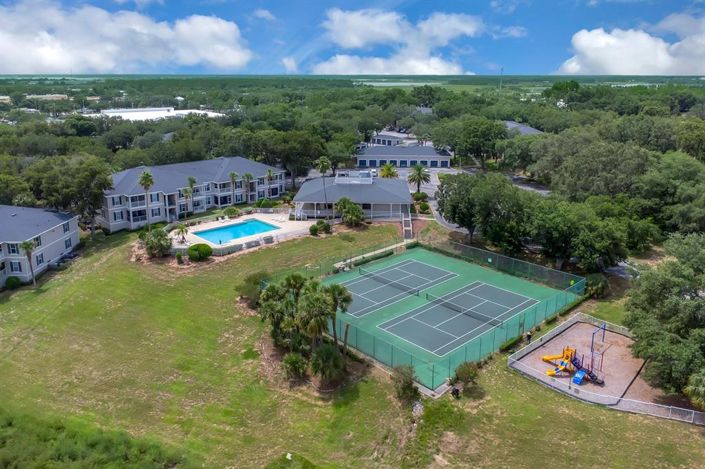 Image No.32-3 Bed Property for sale