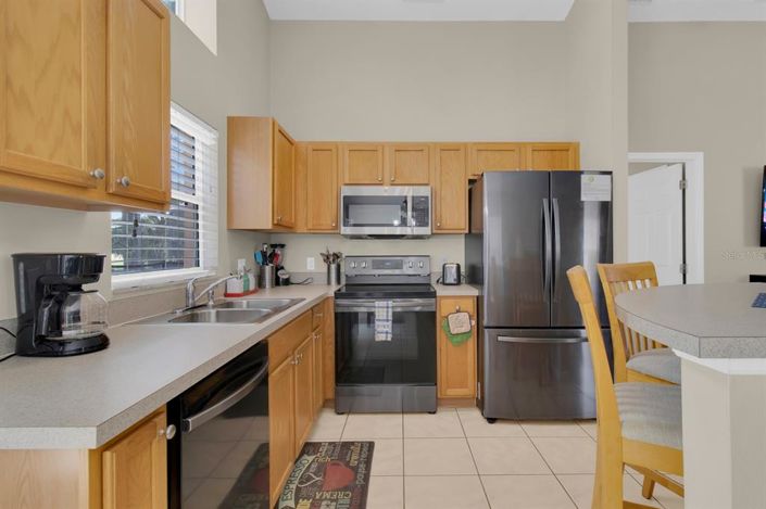 Image No.9-3 Bed Property for sale