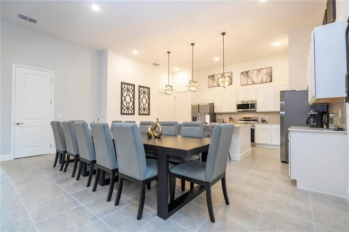 Image No.23-11 Bed Property for sale