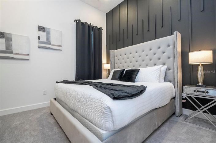 Image No.31-11 Bed Property for sale