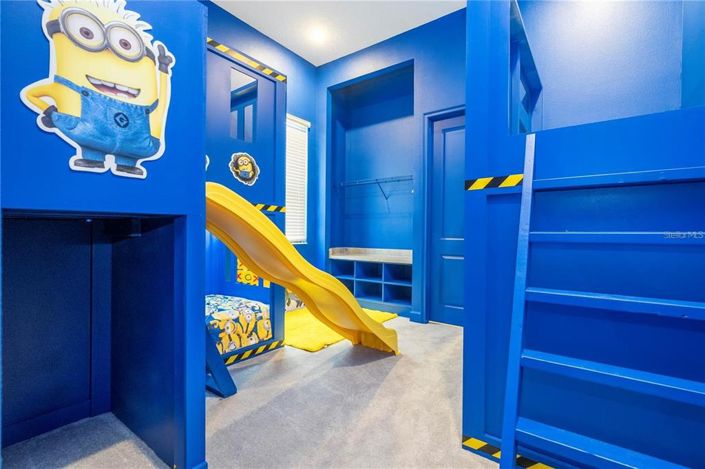 Image No.36-11 Bed Property for sale