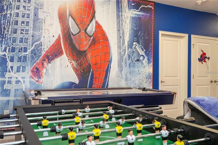 Image No.51-11 Bed Property for sale