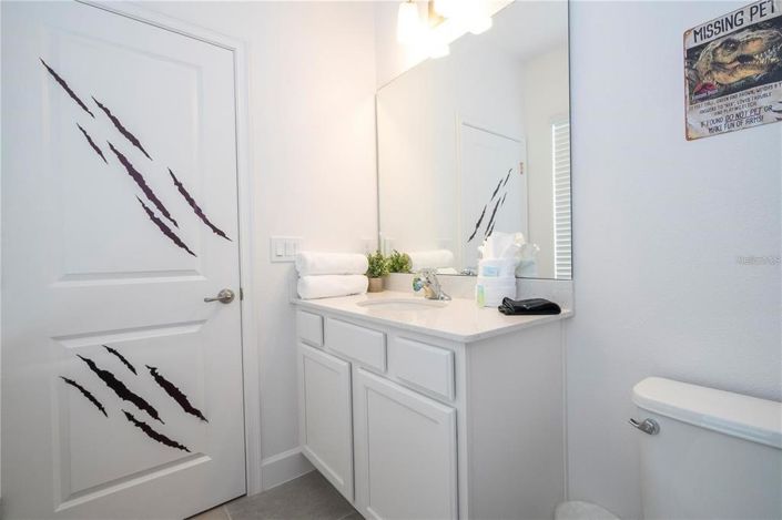 Image No.62-11 Bed Property for sale