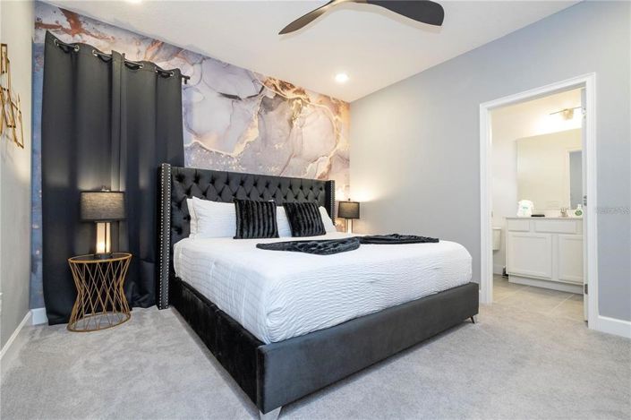 Image No.79-11 Bed Property for sale