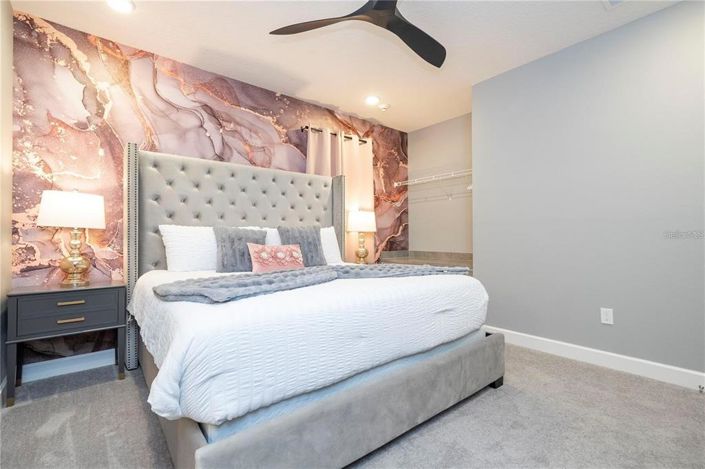 Image No.83-11 Bed Property for sale