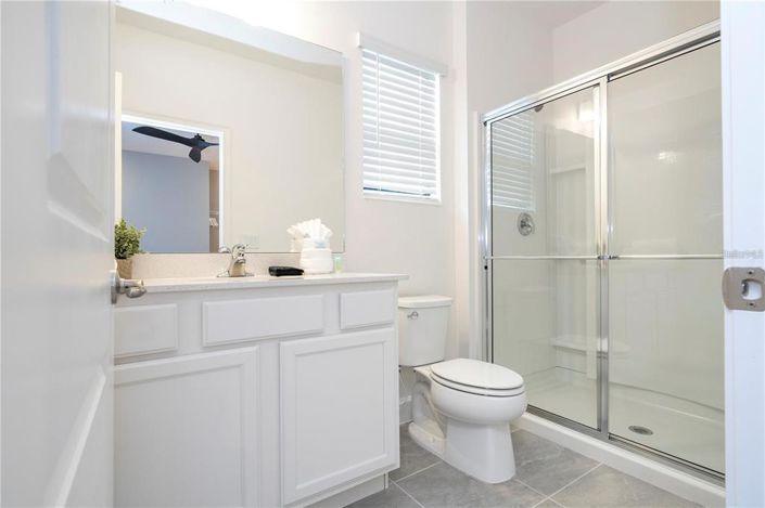 Image No.84-11 Bed Property for sale