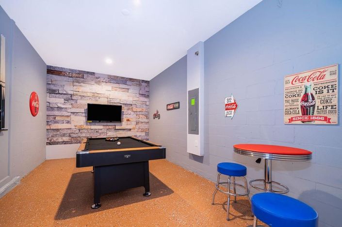 Image No.26-5 Bed Property for sale