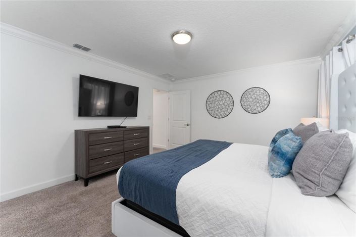 Image No.15-4 Bed Townhouse for sale