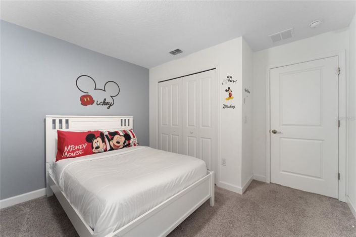 Image No.19-4 Bed Townhouse for sale