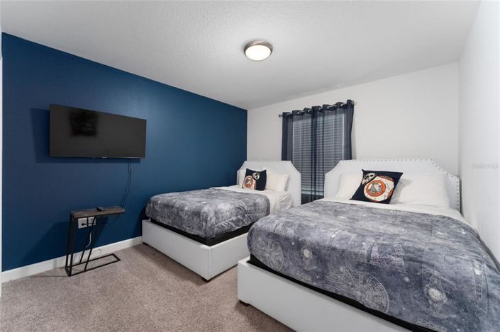 Image No.20-4 Bed Townhouse for sale