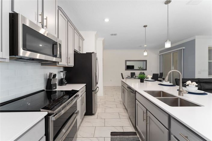 Image No.9-4 Bed Townhouse for sale