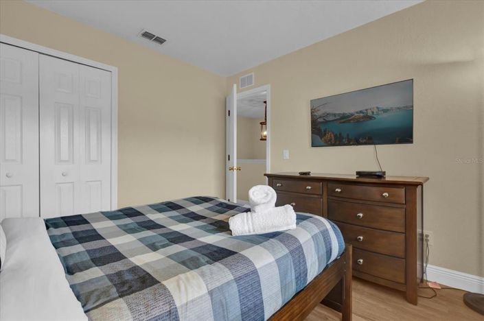 Image No.23-3 Bed Townhouse for sale