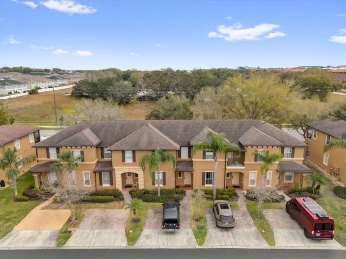 Image No.26-3 Bed Townhouse for sale