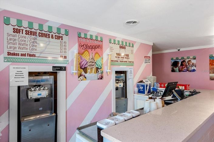 Image No.30-3 Bed Townhouse for sale