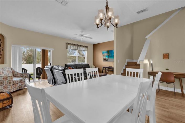 Image No.9-3 Bed Townhouse for sale