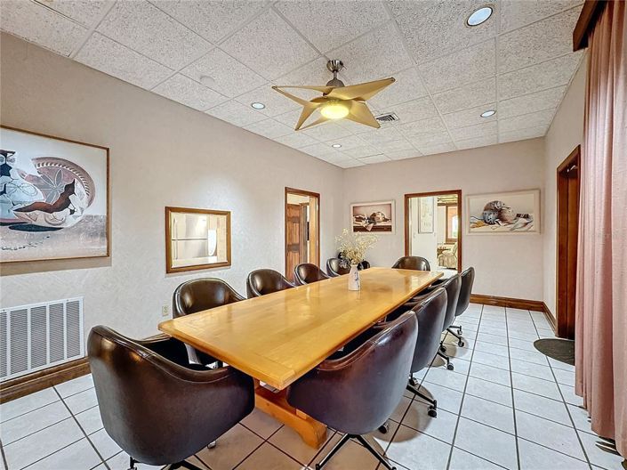 Image No.21-5 Bed Property for sale