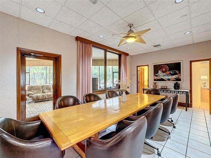 Image No.23-5 Bed Property for sale