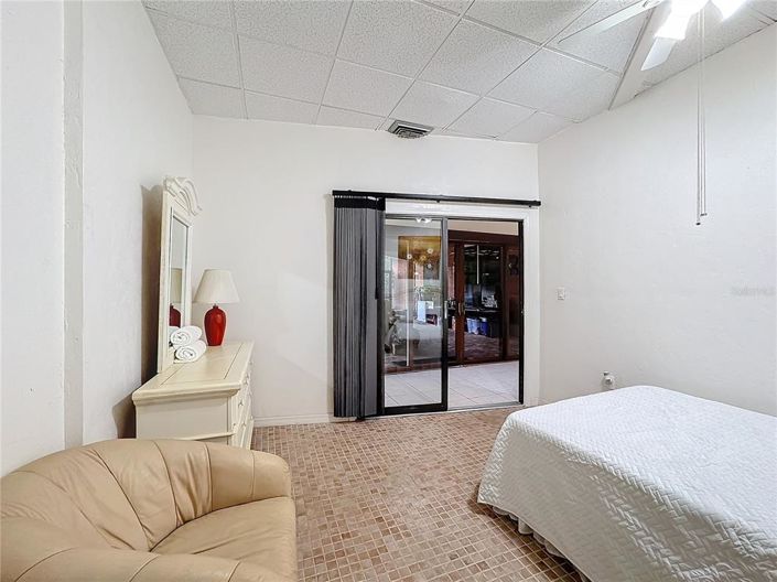 Image No.43-5 Bed Property for sale