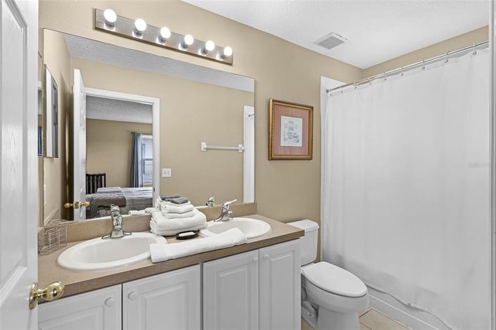 Image No.23-6 Bed Property for sale