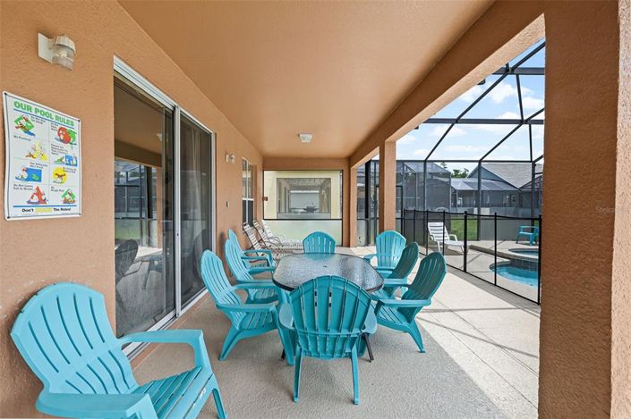 Image No.27-6 Bed Property for sale