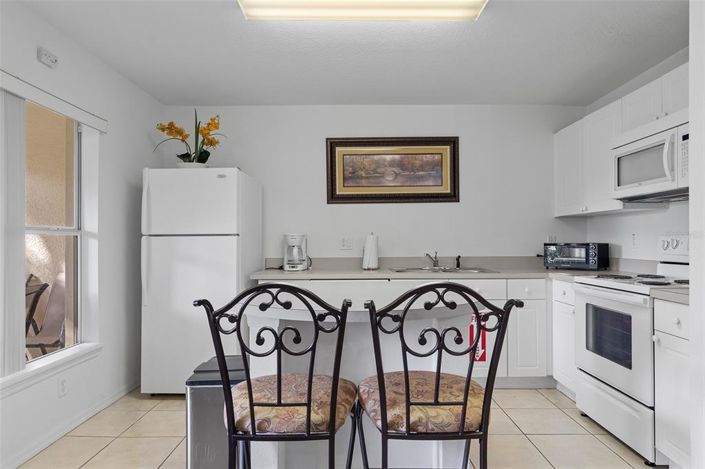 Image No.13-4 Bed Townhouse for sale