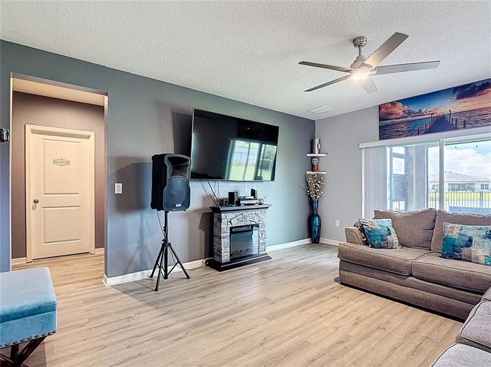 Image No.20-Propriété de 5 chambres à vendre à Kissimmee