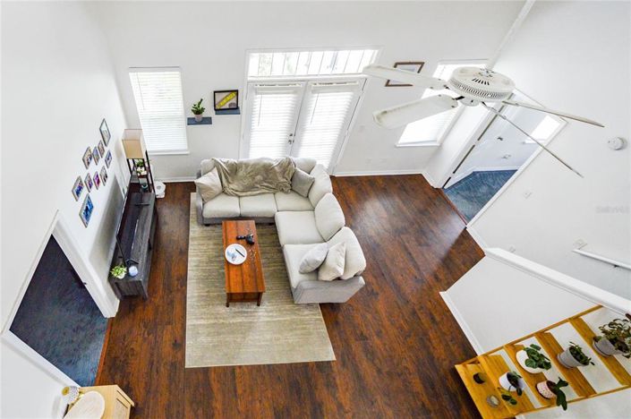 Image No.11-2 Bed Property for sale