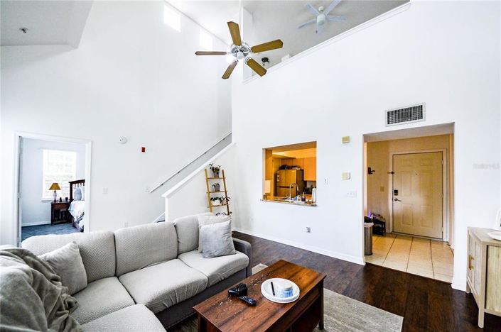 Image No.8-2 Bed Property for sale