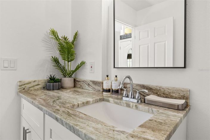 Image No.30-4 Bed Property for sale