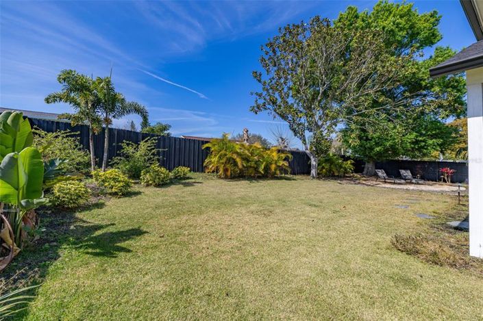 Image No.45-4 Bed Property for sale