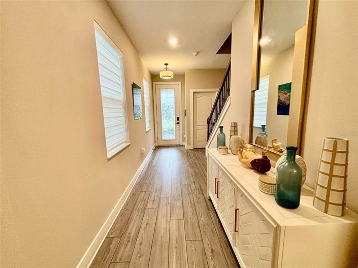 Image No.4-4 Bed Property for sale