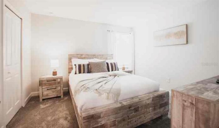 Image No.31-9 Bed Property for sale