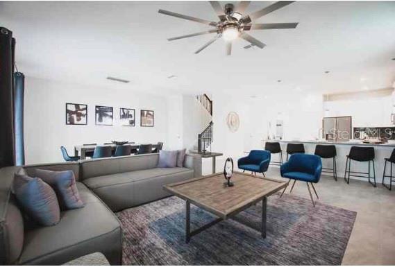 Image No.4-9 Bed Property for sale