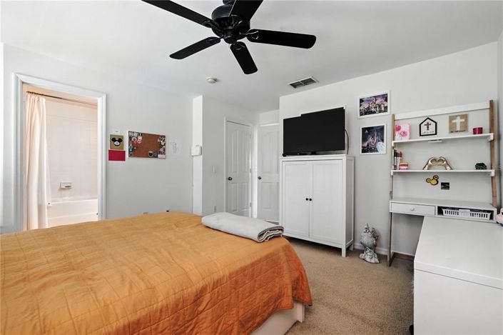 Image No.21-3 Bed Property for sale