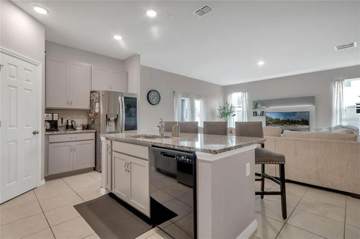 Image No.6-4 Bed Property for sale