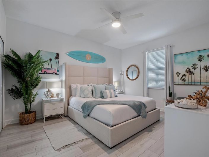 Image No.36-6 Bed Property for sale