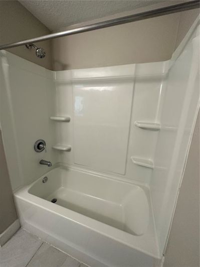 Image No.22-4 Bed Property for sale