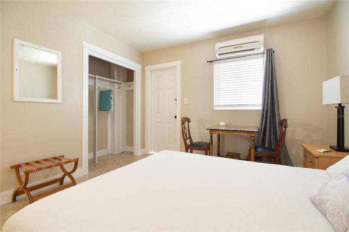 Image No.11-4 Bed Property for sale