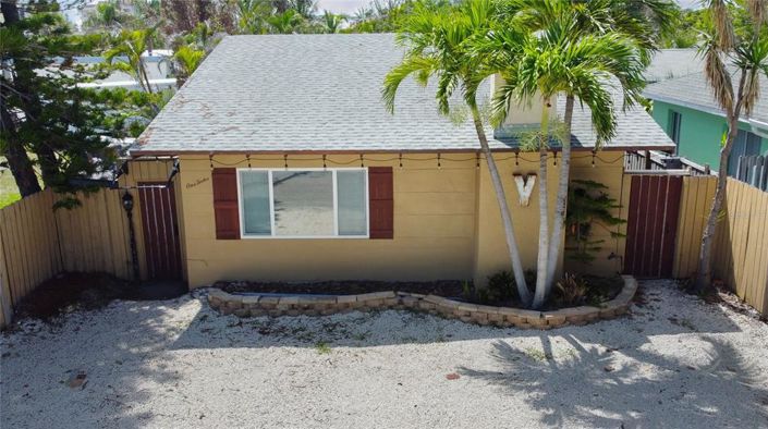 Image No.2-4 Bed Property for sale