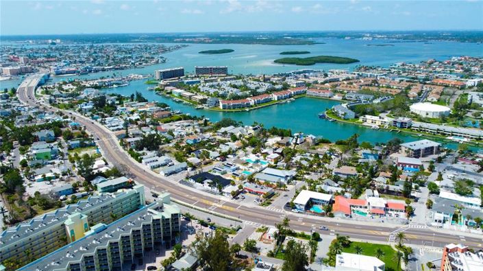 Image No.36-4 Bed Property for sale